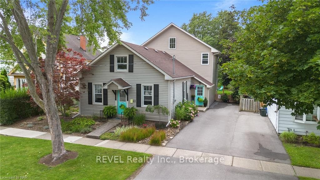 43 DEXTER Street photo 1