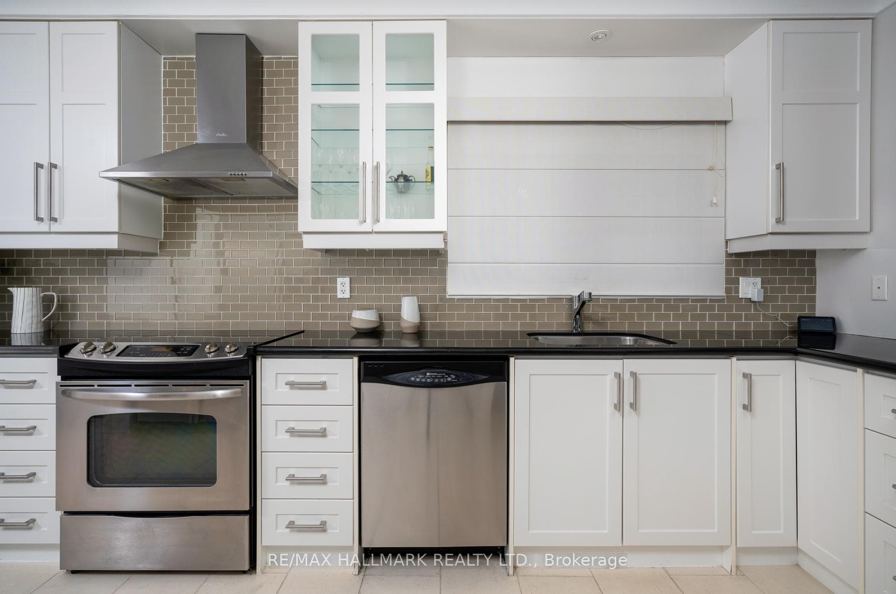 53 Ferrier Avenue photo 13