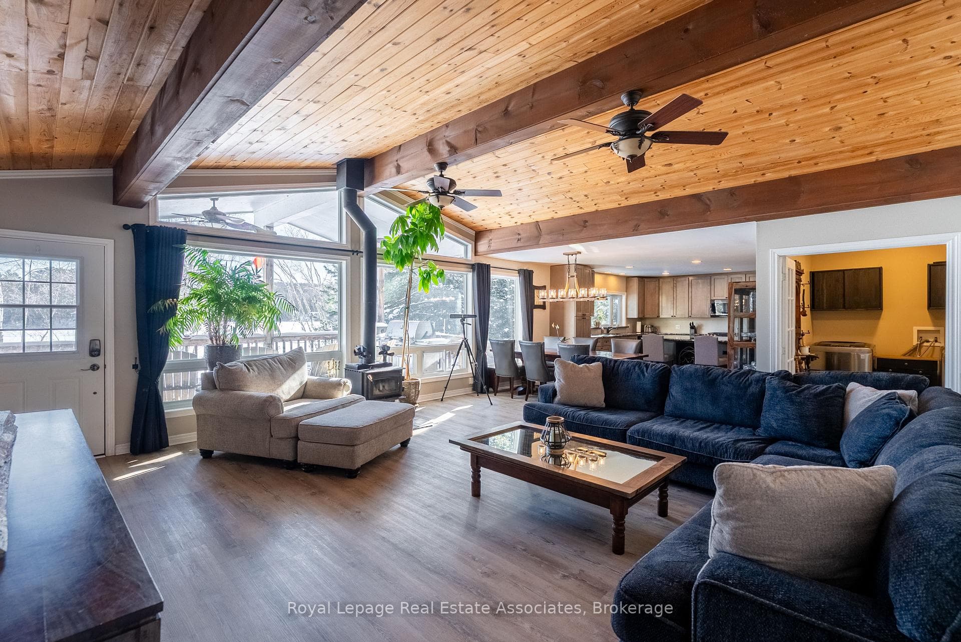 196 Circle Road photo 15