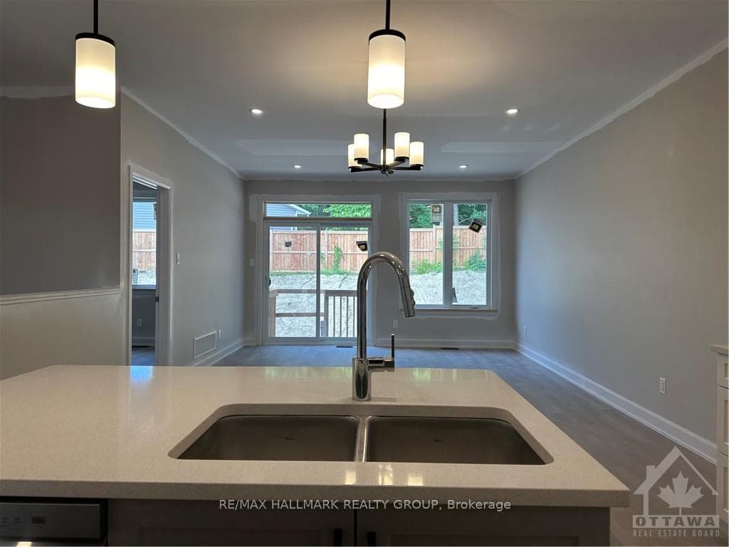 1555 FLANDERS Road photo 9