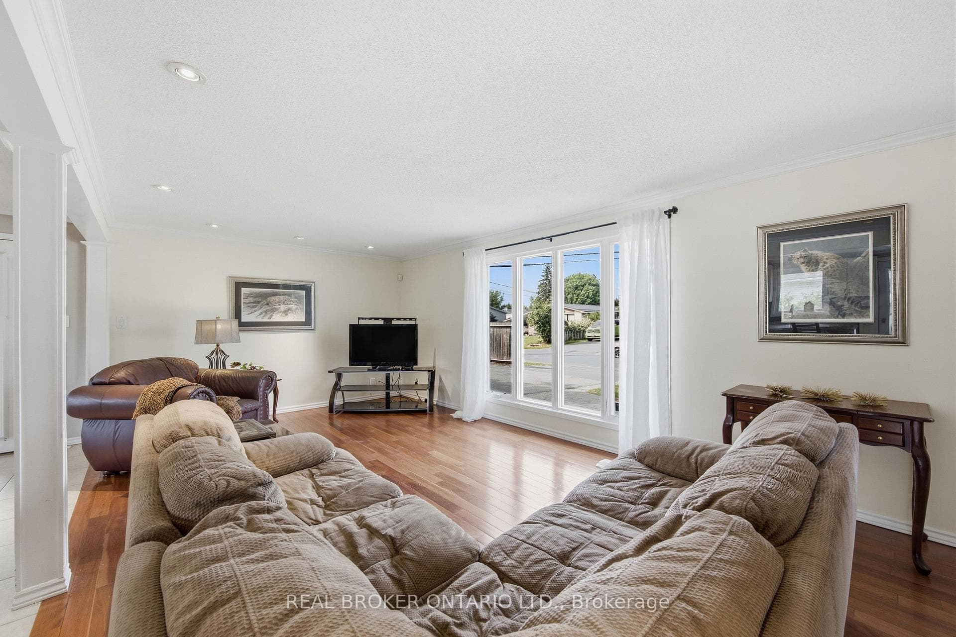 Beautifully Bright Living Room