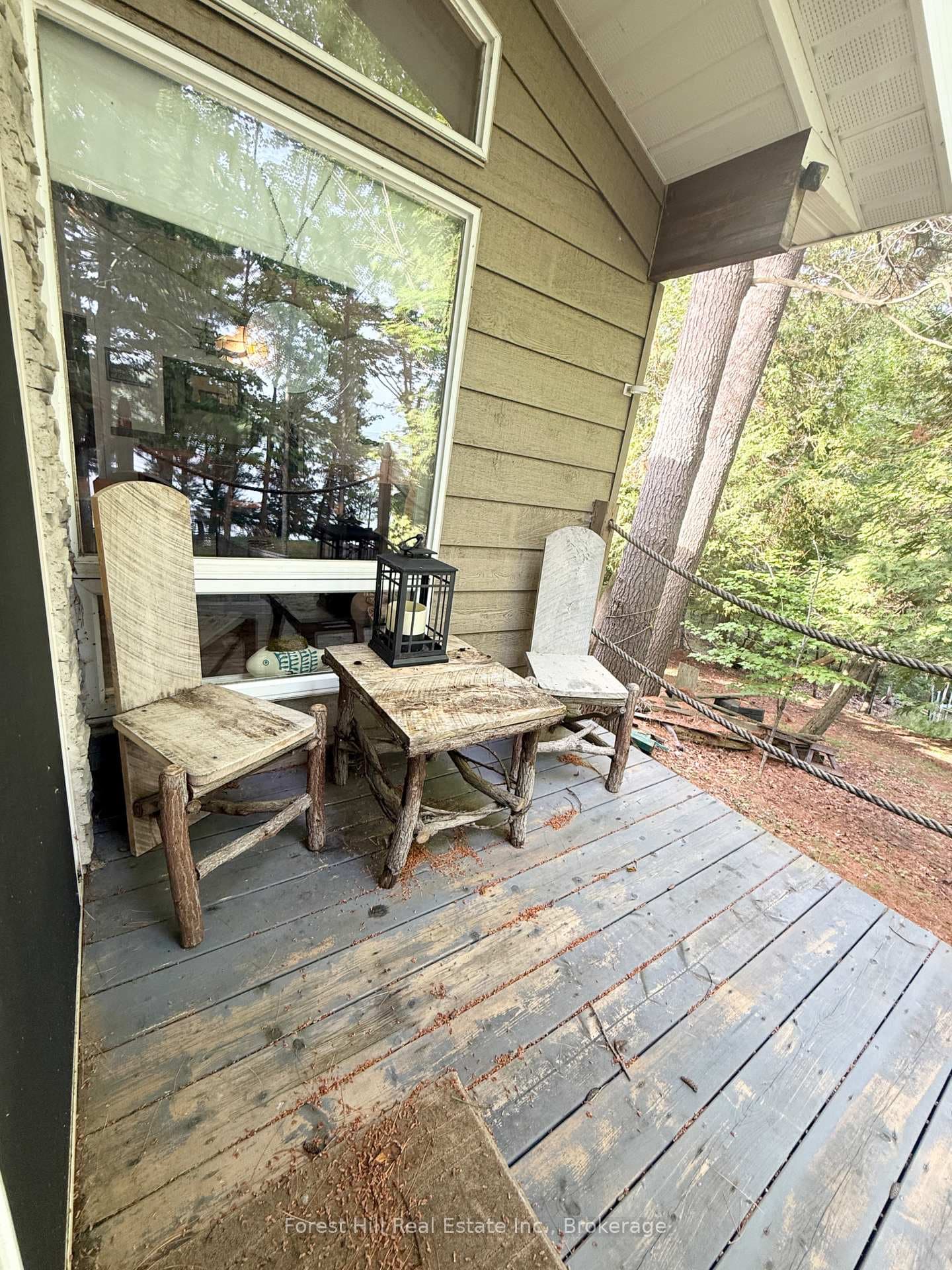 935 Limberlost Road photo 28