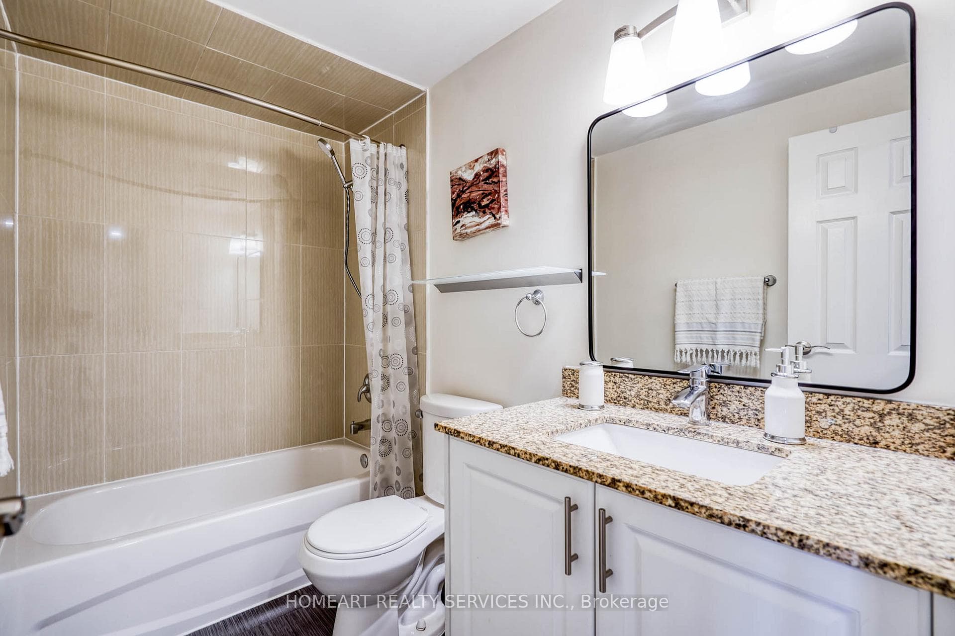 2 Camelot Way photo 26