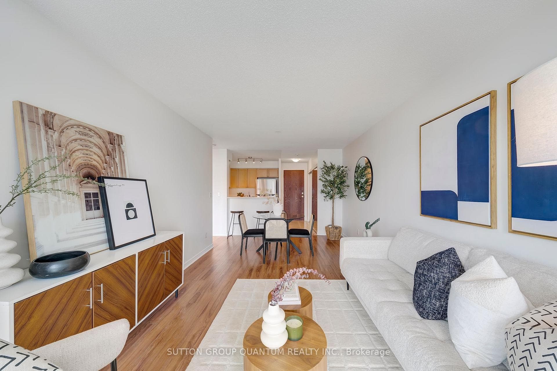 2585 Erin Centre Blvd. Boulevard Unit 703 photo 9