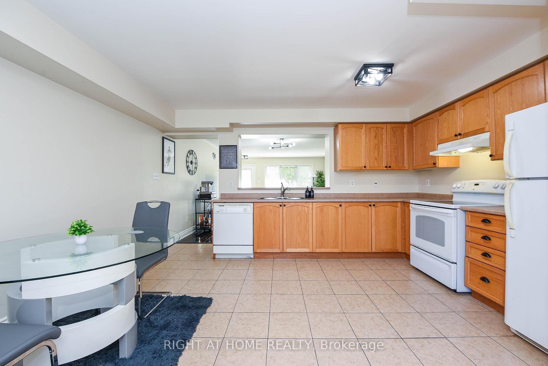 3335 Thomas Street Unit 13 photo 8