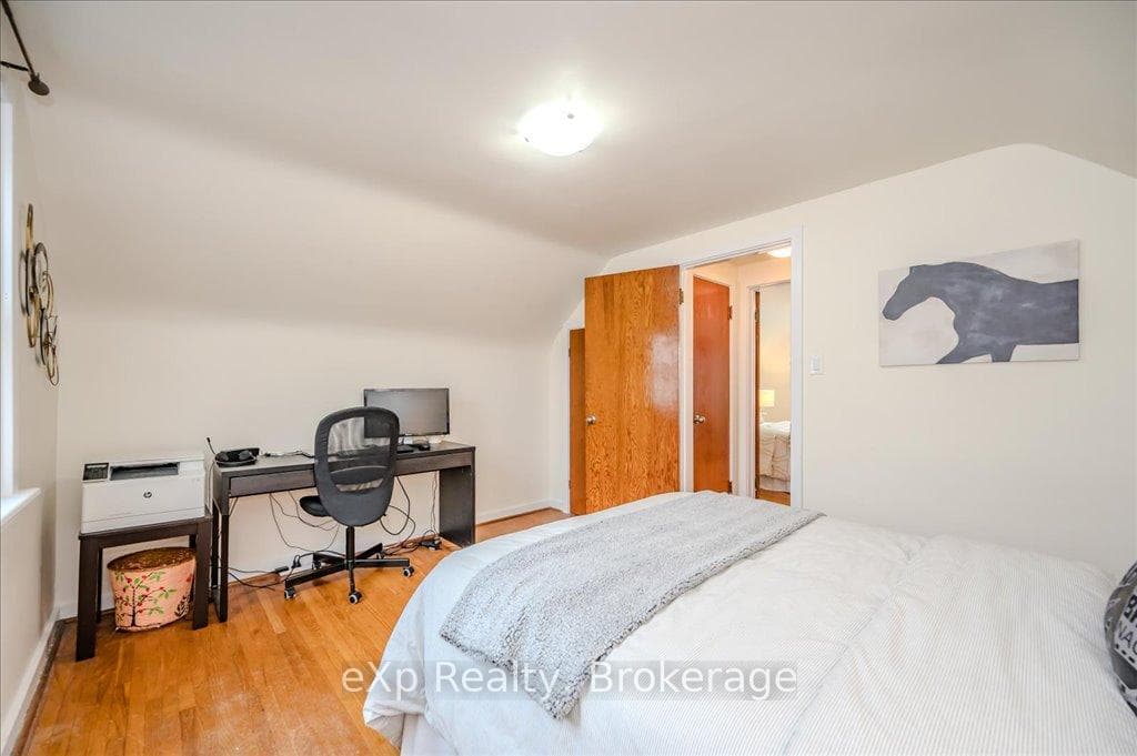 5 Paul Avenue photo 21