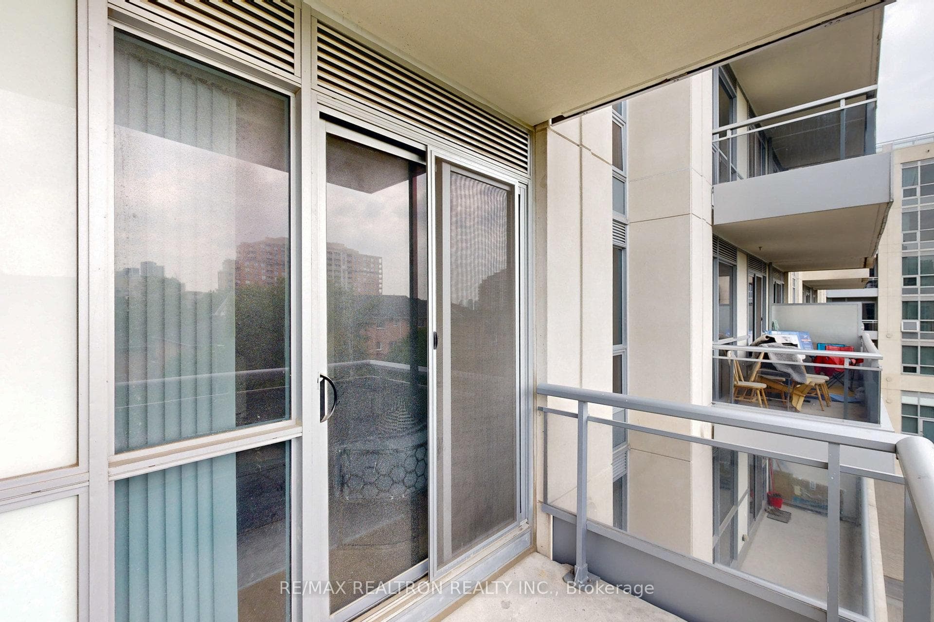 9191 Yonge Street Unit 319sw photo 31