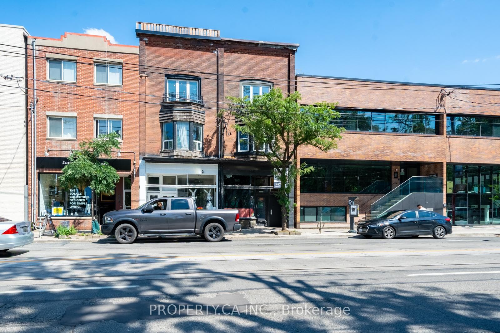 960 Queen Street Unit 3 photo 9