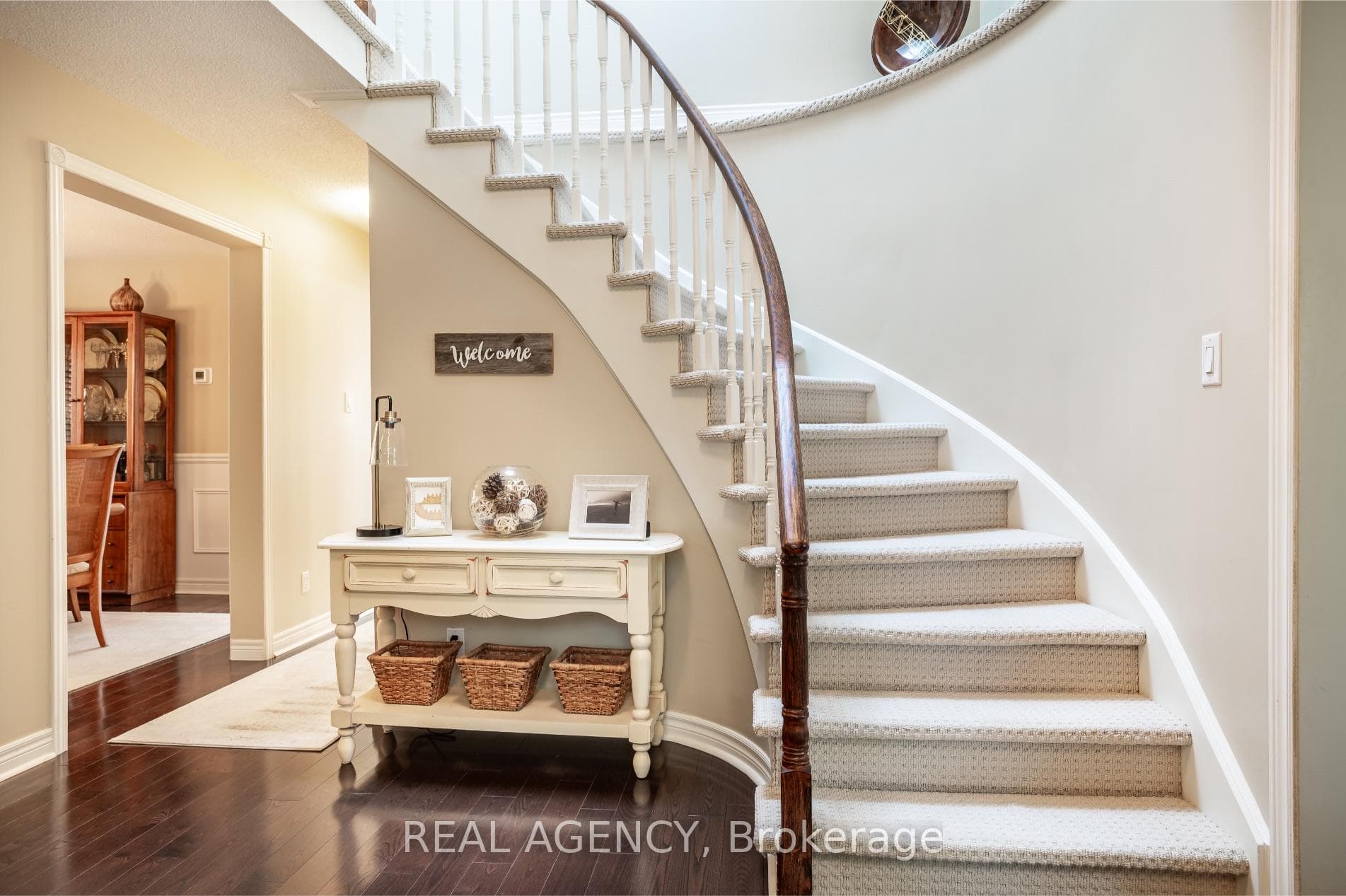 2058 Grand Boulevard photo 15