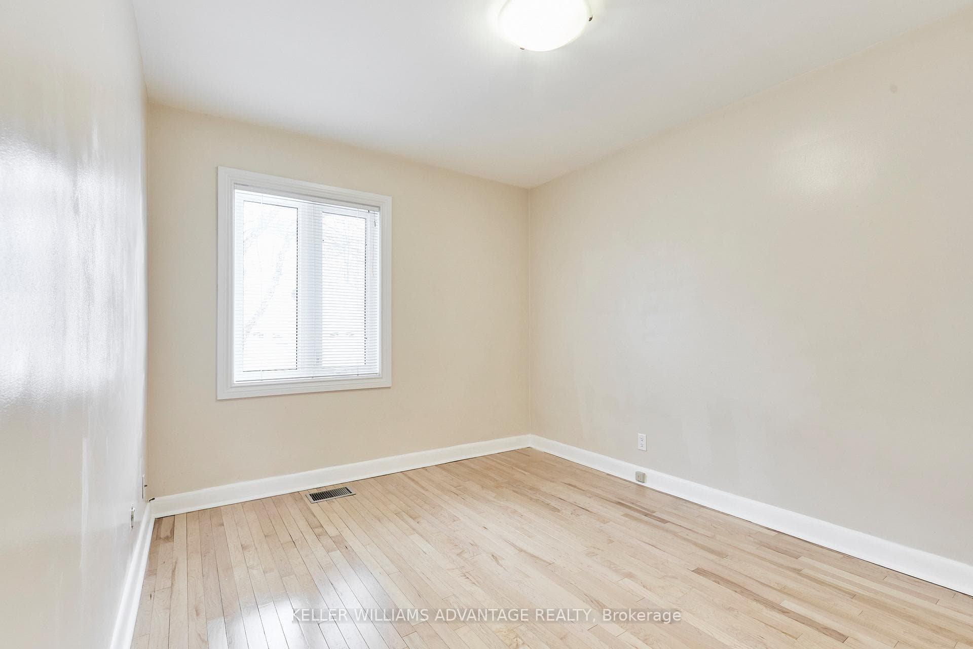 143 Ellington Drive Unit Main photo 10