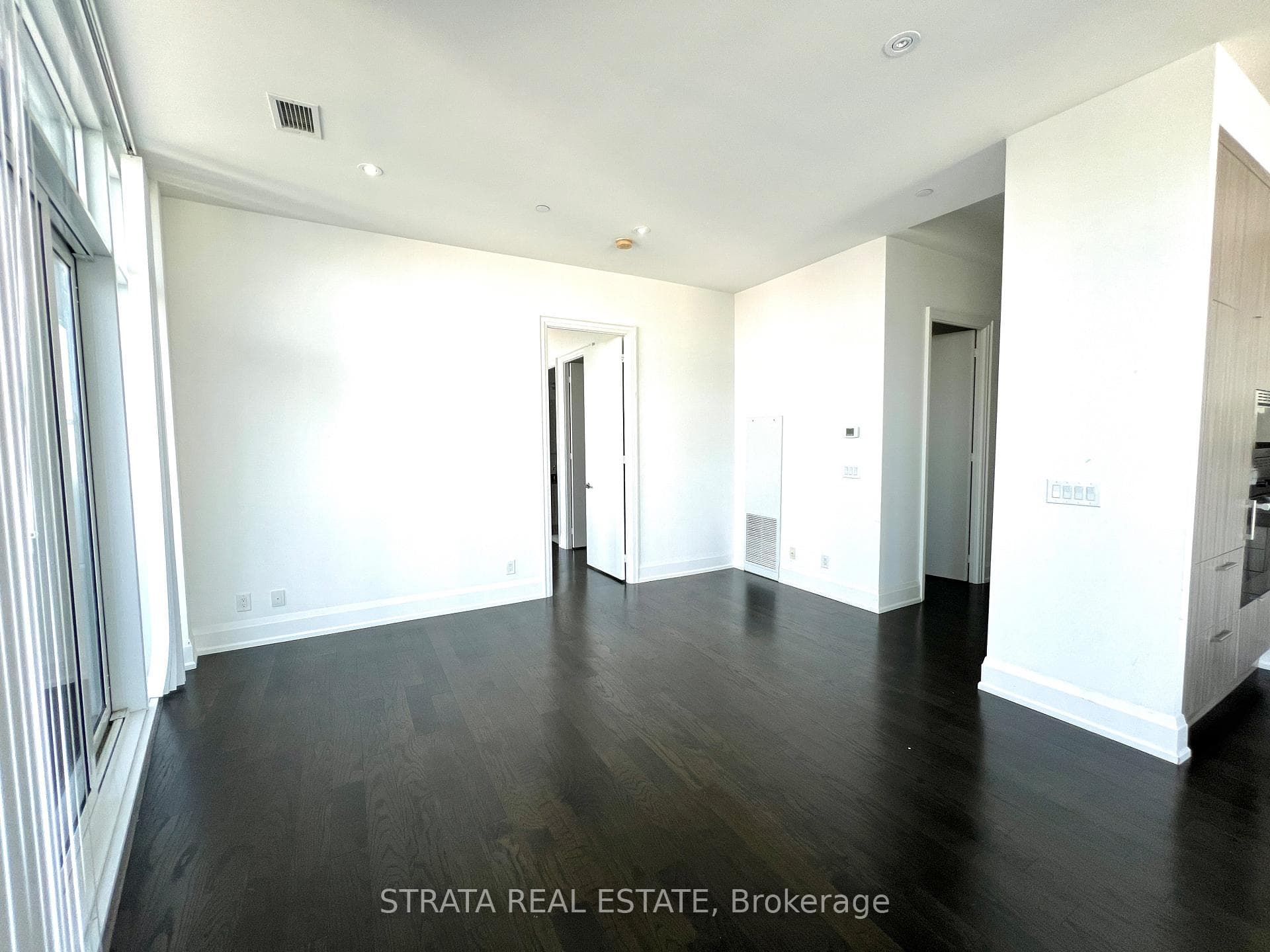 88 Harbour Street Unit PH101 photo 6