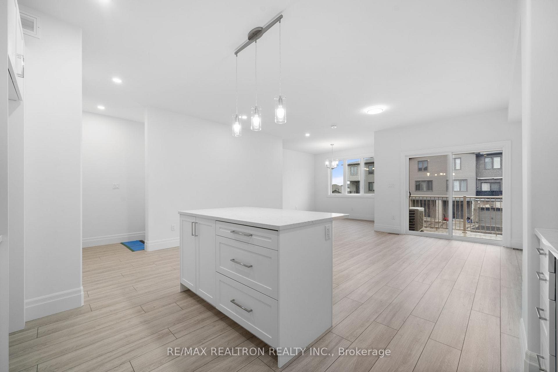67 Evans Street photo 14