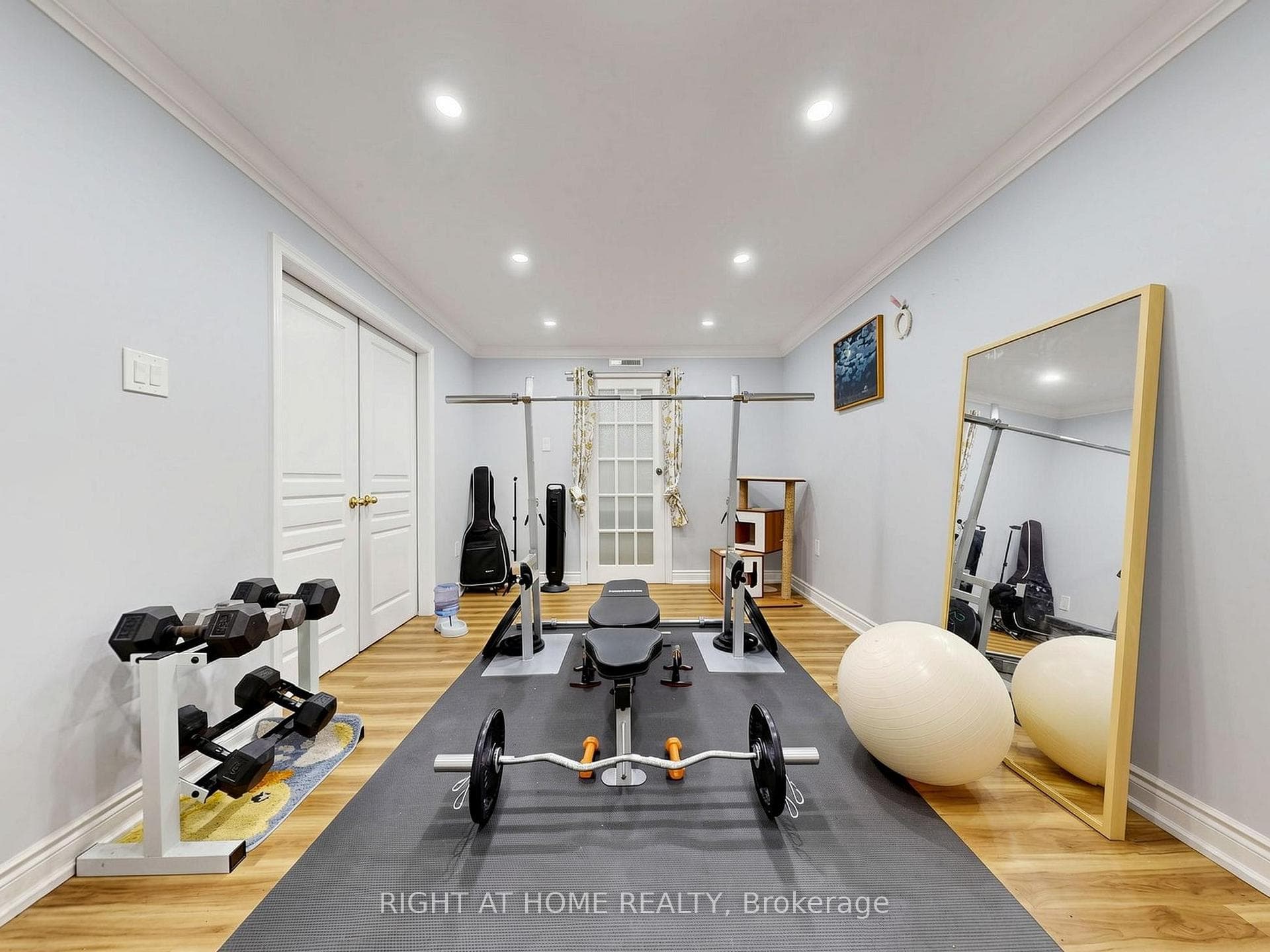 142 Alfred Smith Way photo 37