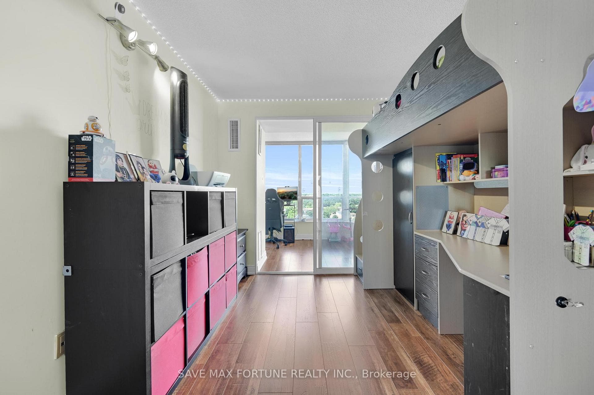 22 Hanover Road Unit 1203 photo 30