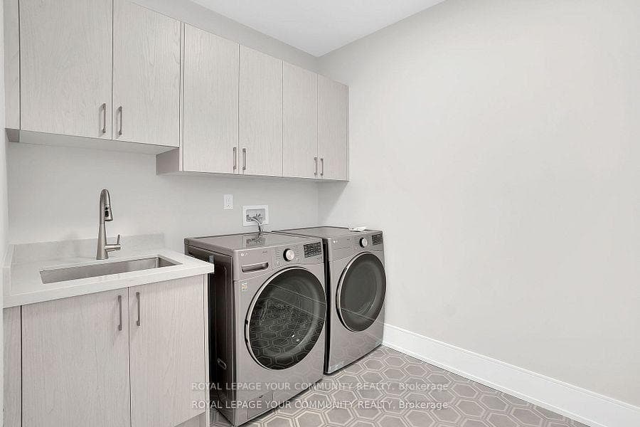 6 Bunn Court photo 35