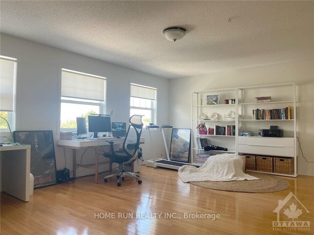 71 BERRIGAN Drive photo 20