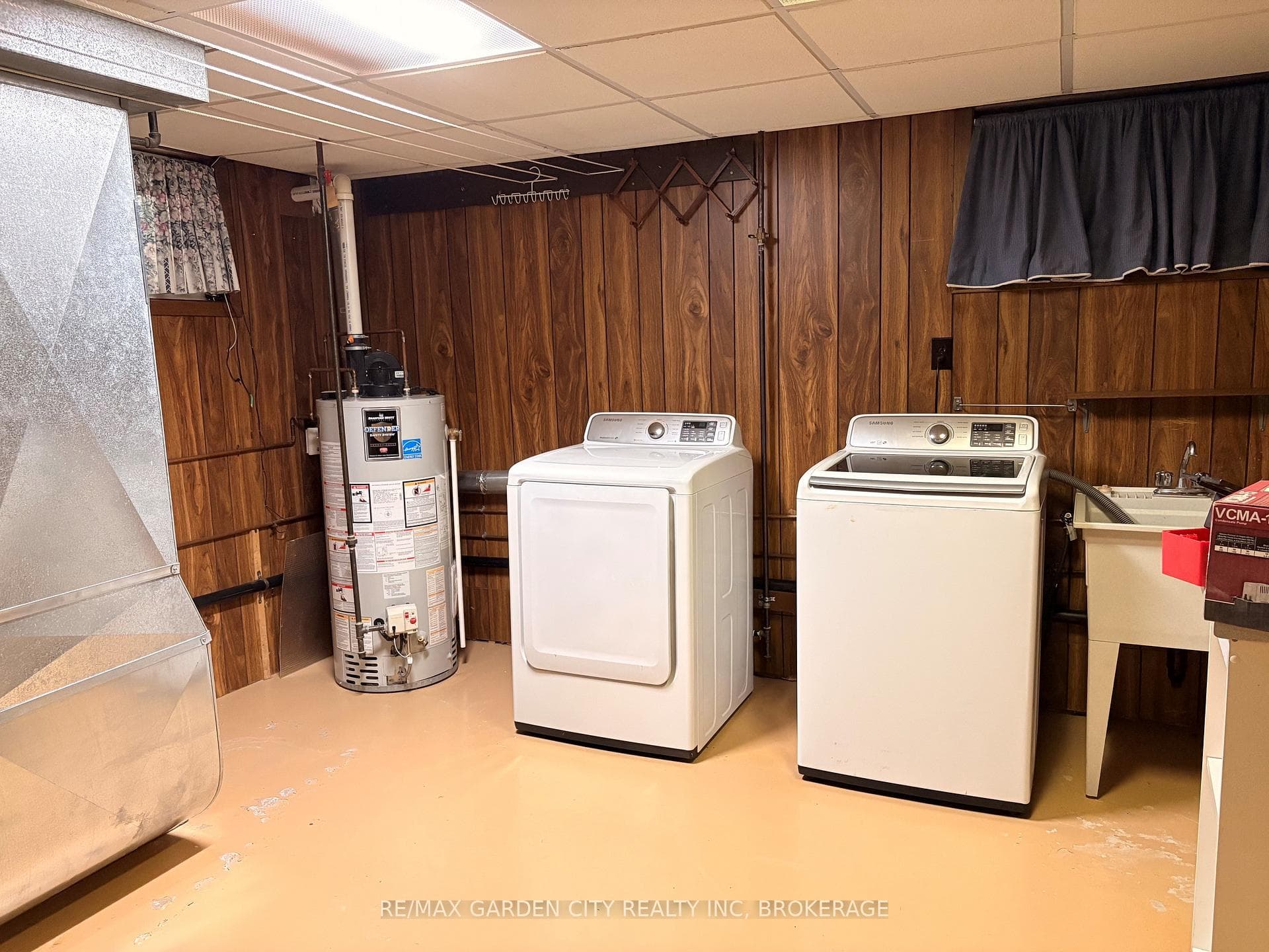 51 Bacon Lane photo 20