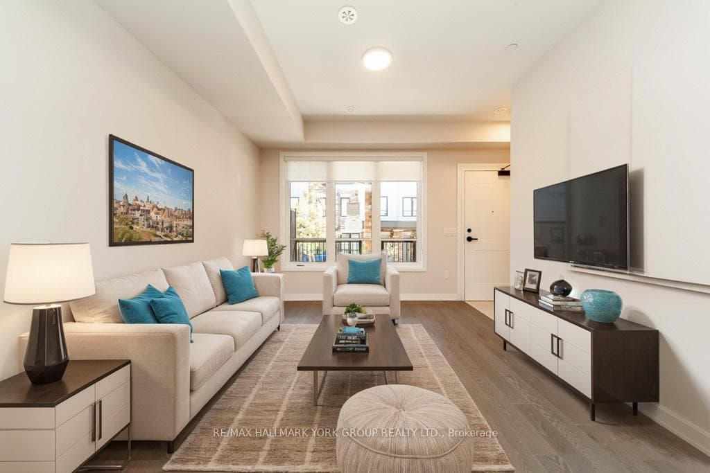 40 BAYNES Way Unit 4 photo 6