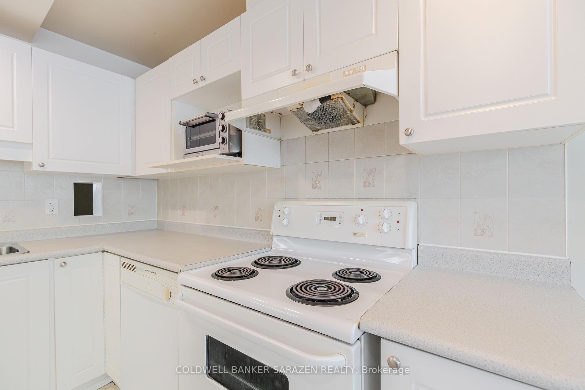 106 Costello Avenue photo 12