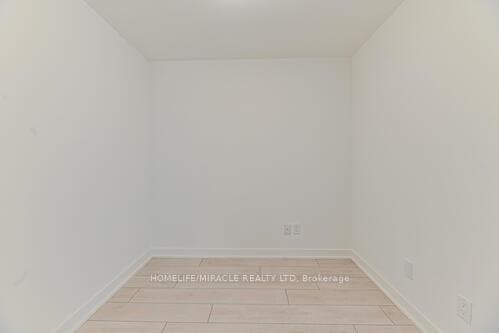 2033 Kennedy Road Unit 720 photo 25