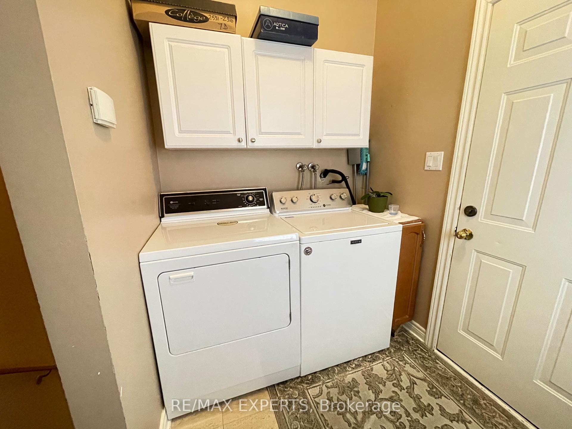 176 Kingsview Drive Unit BSMT photo 9