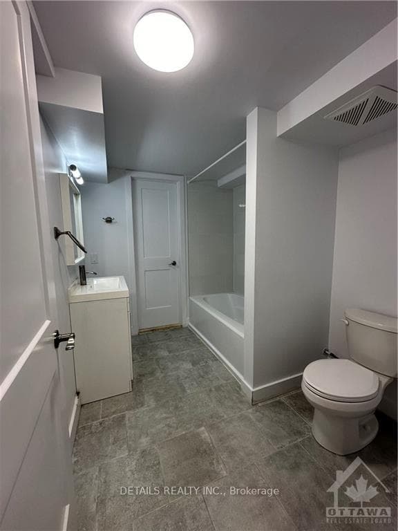 830 MAPLEWOOD Avenue Unit B photo 13