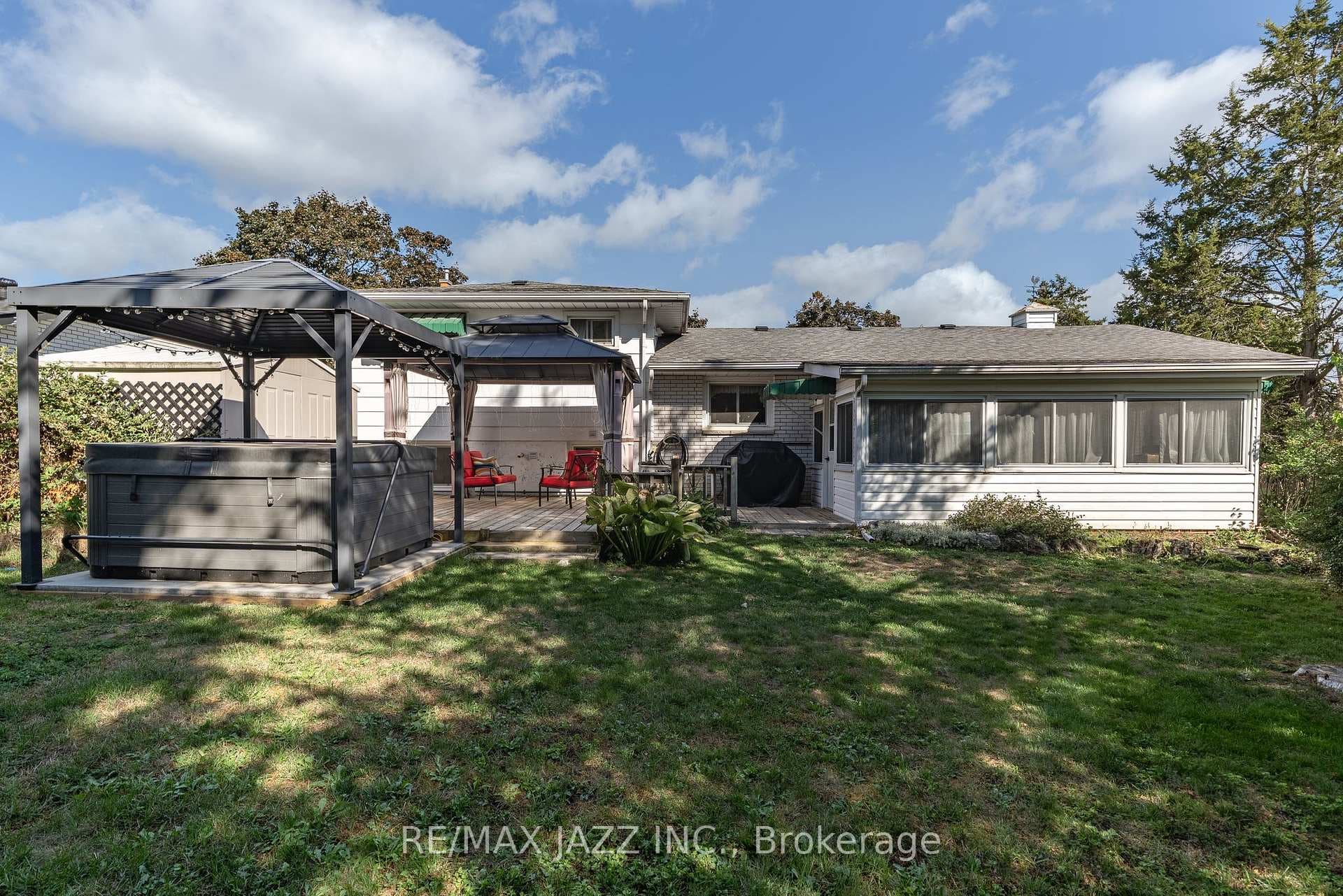 31 Edgeview Drive photo 26