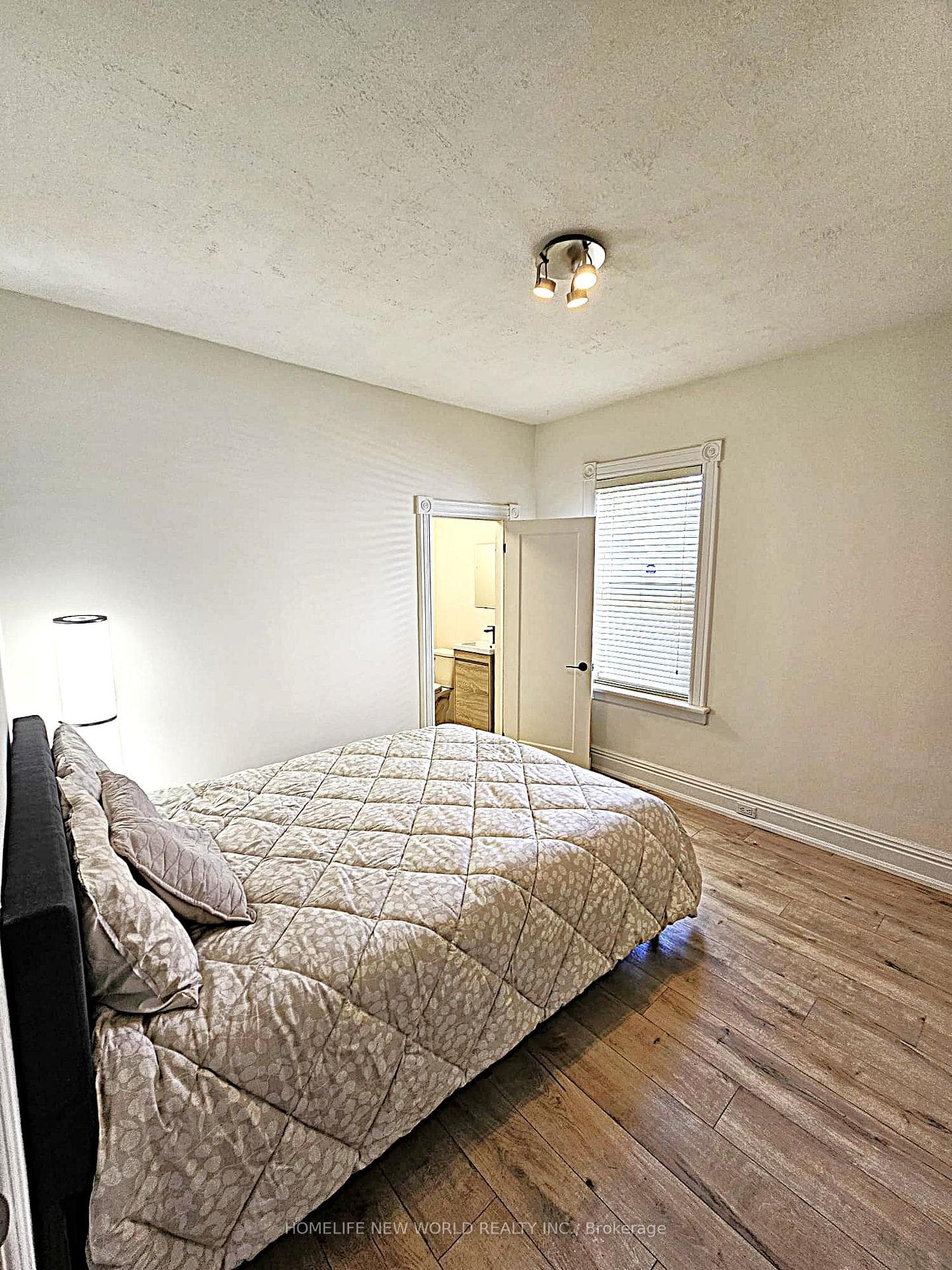 184 Prospect Street photo 11