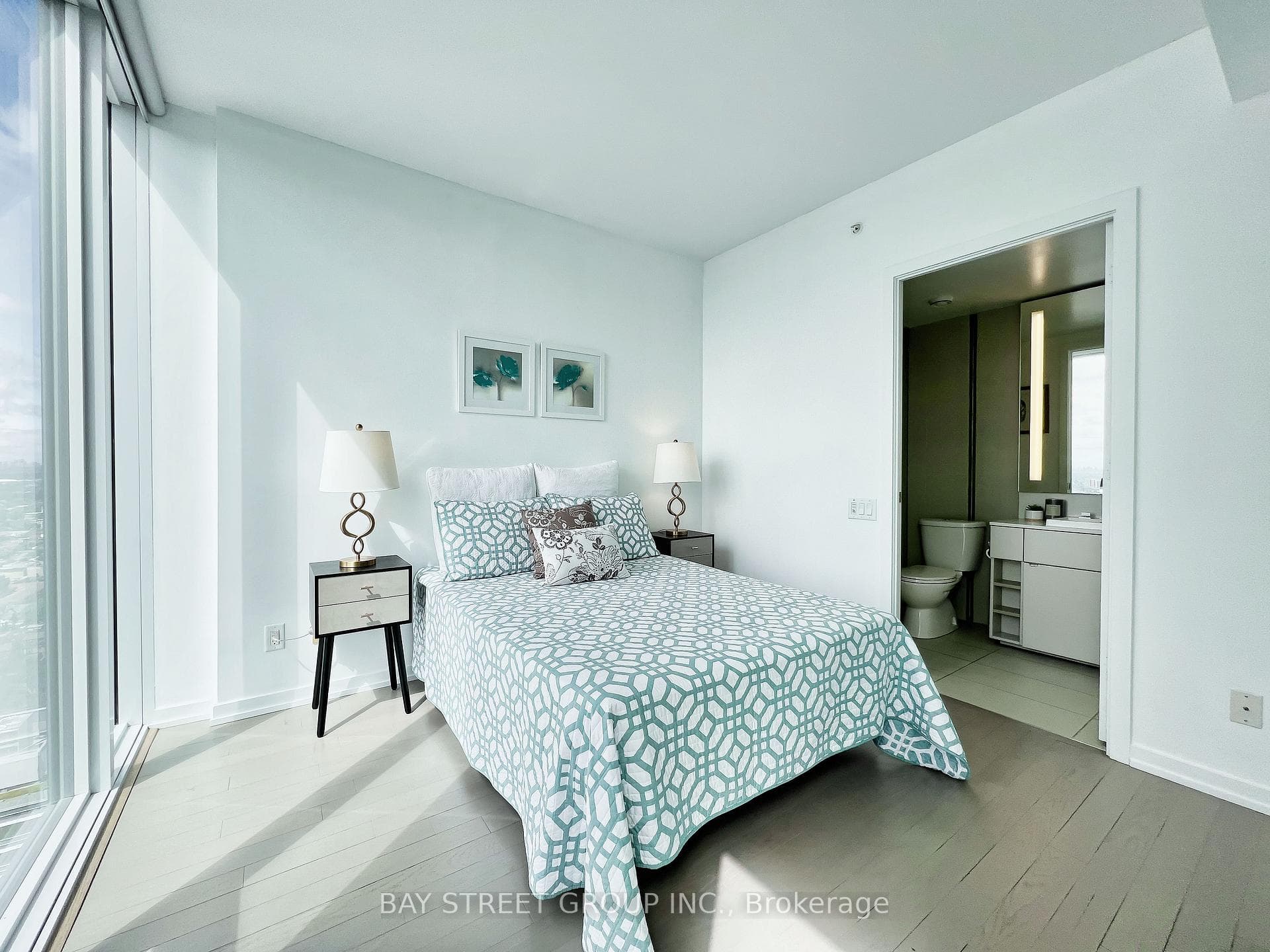 101 Peter Street Unit 4009 photo 14