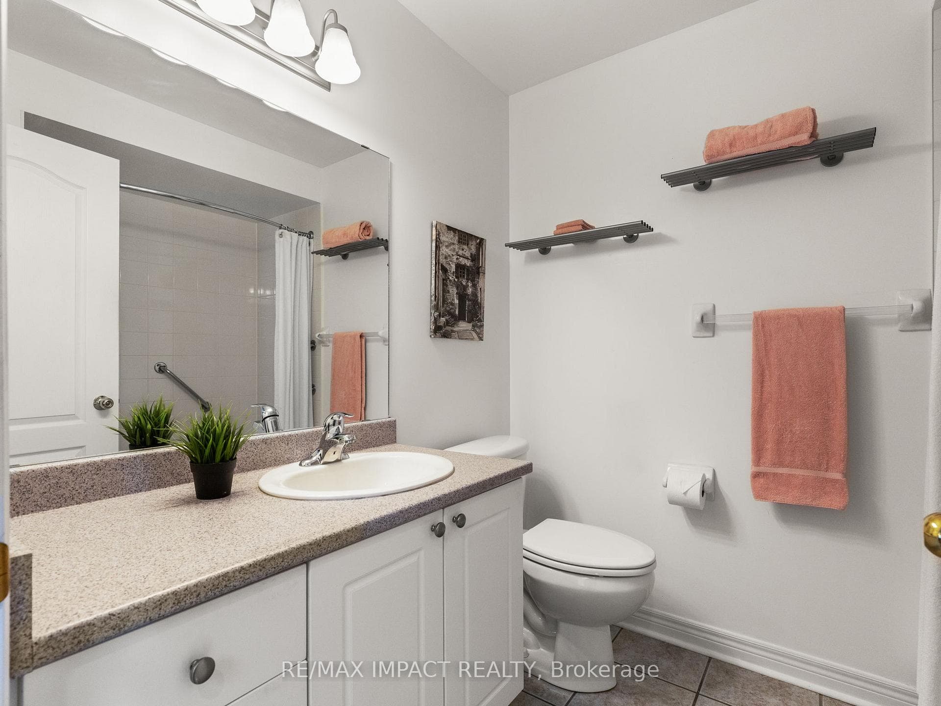 244 Ruttan Terrace photo 17