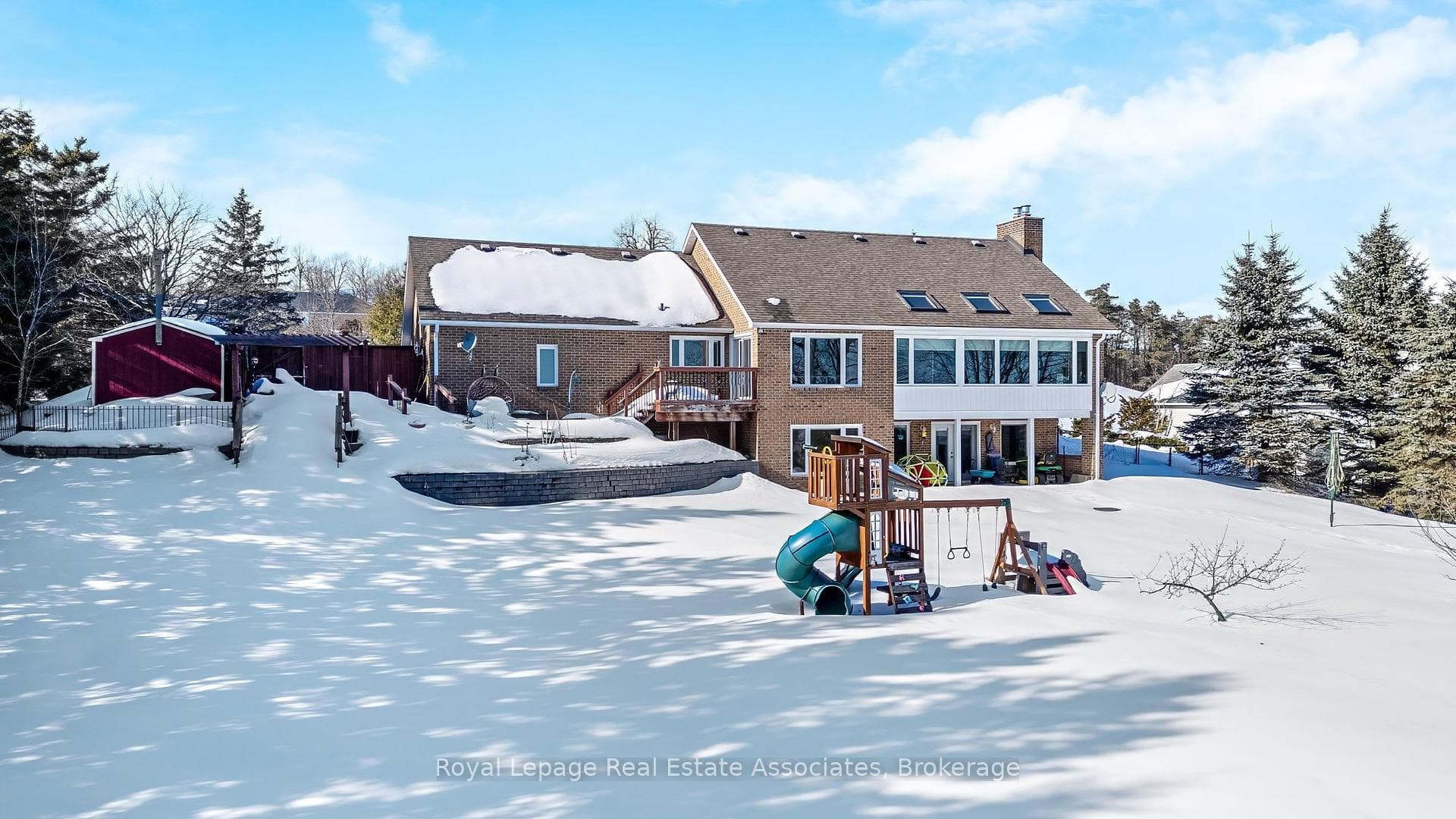 10 Kildare Drive photo 34