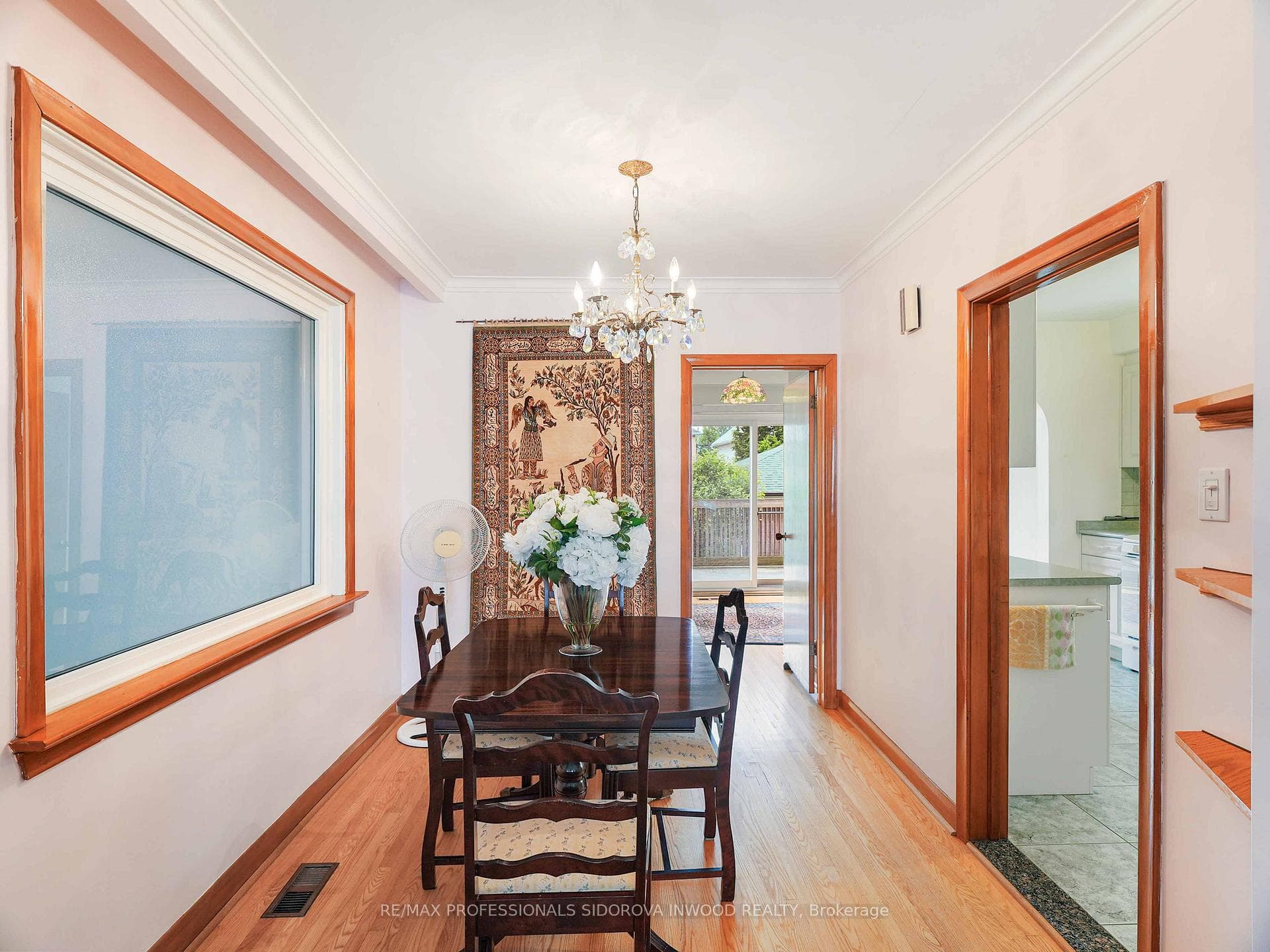 100 Beresford Avenue photo 6