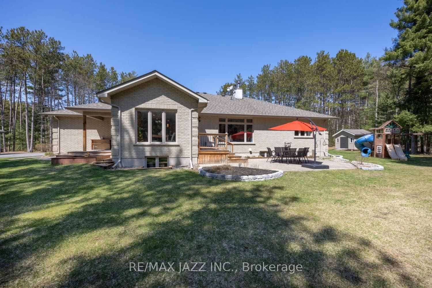 22 Sumac Road photo 36