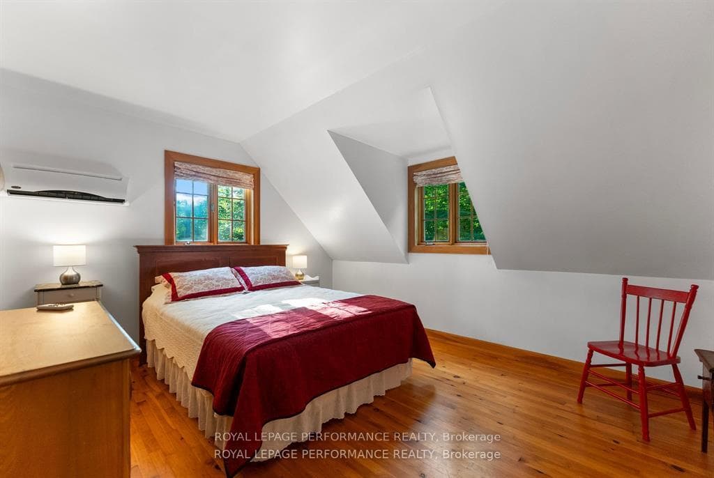 82 Rosebrugh Road photo 25