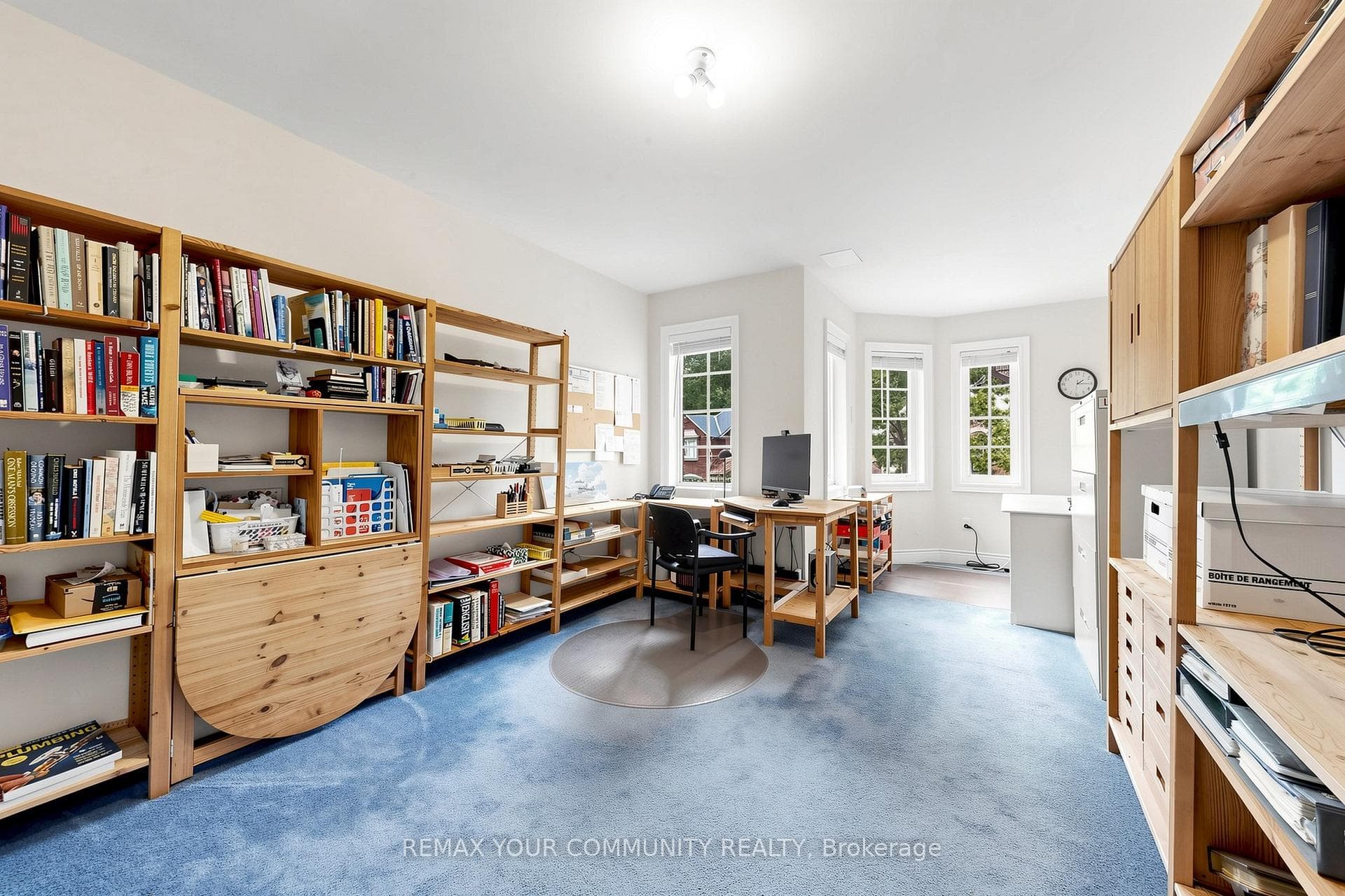 104 Westbury Court photo 34