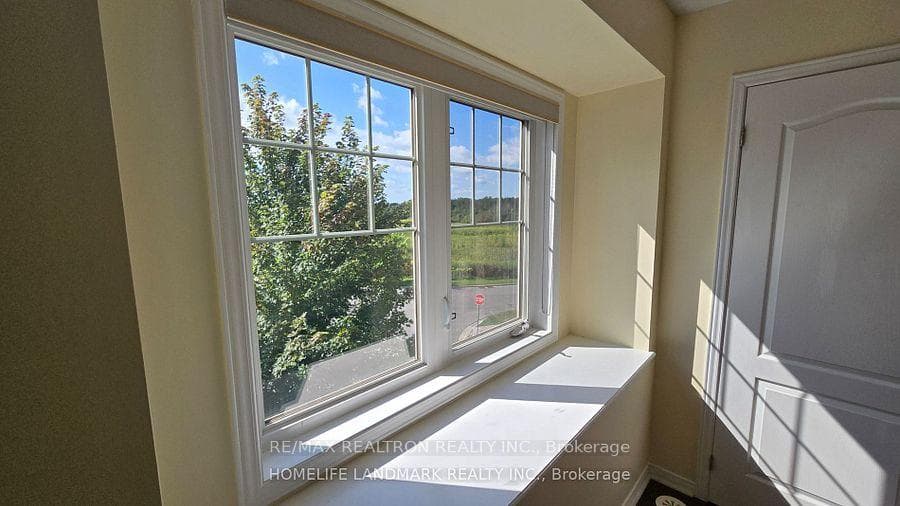 16 Truchard Avenue photo 8