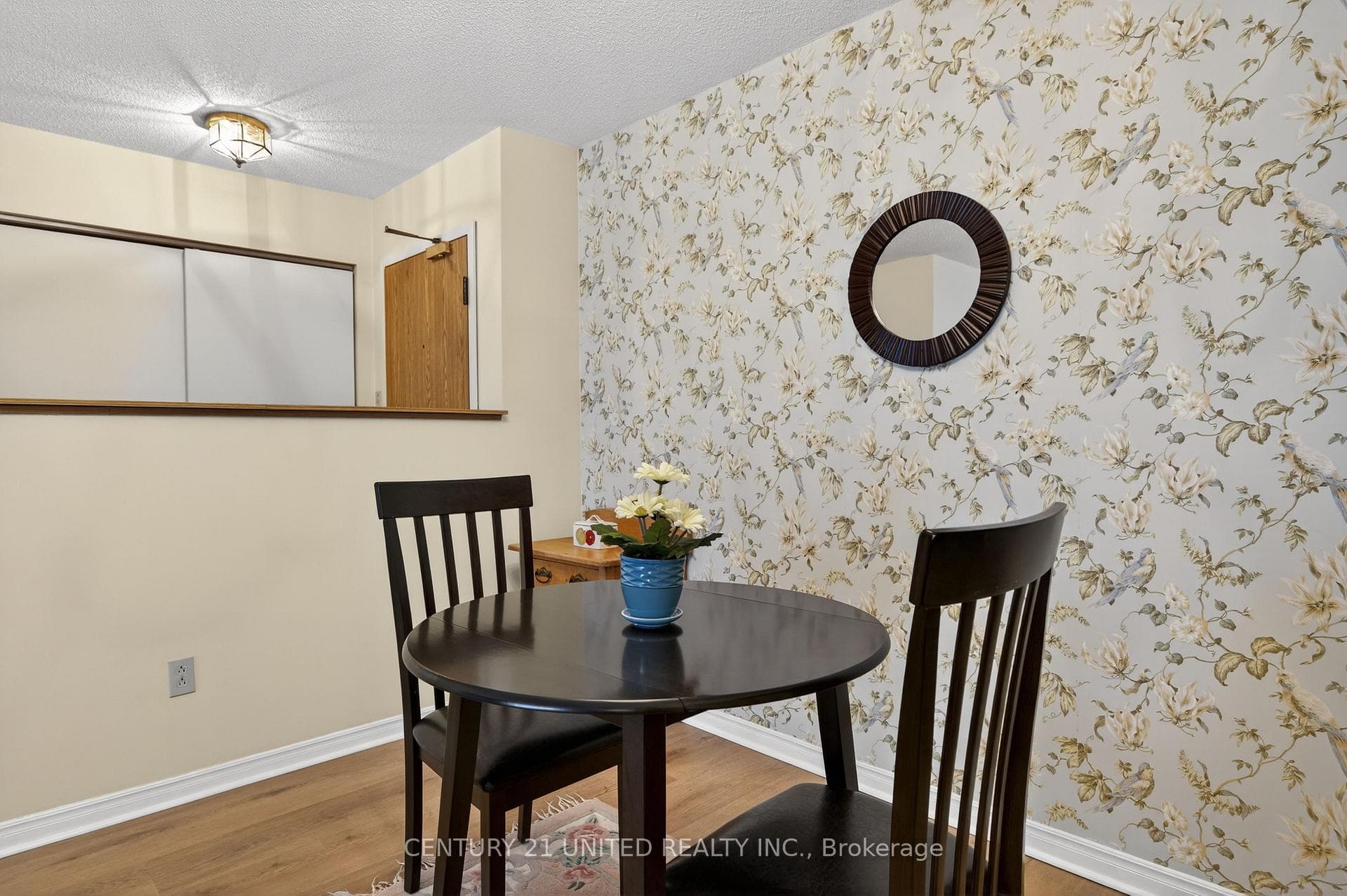 2185 Walker Avenue Unit 206 photo 10