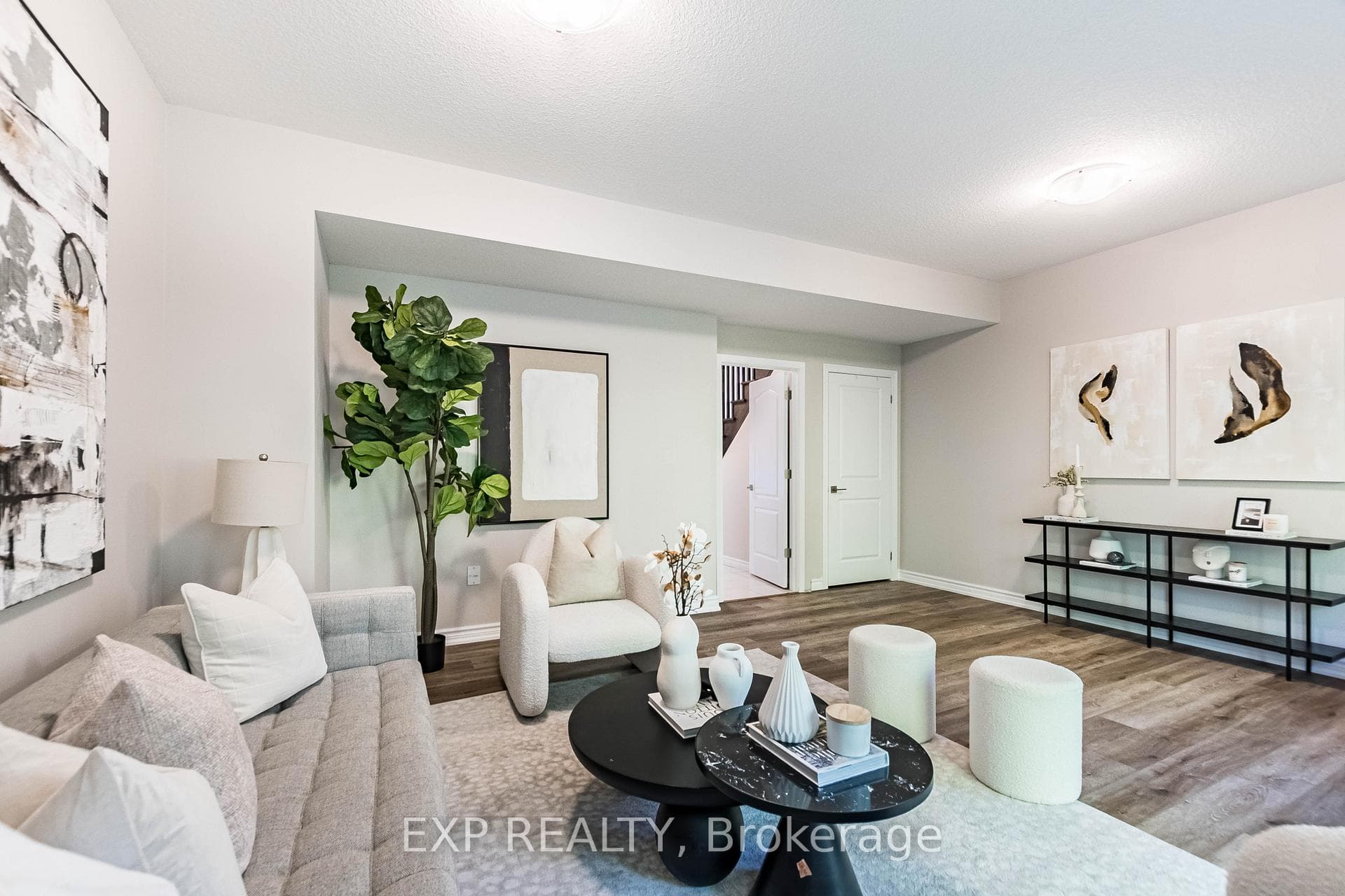 445 Ontario Street Unit 7 photo 8