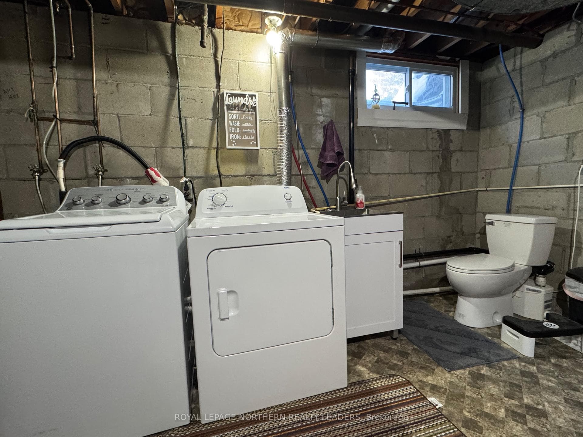 510 Balsam Street photo 21