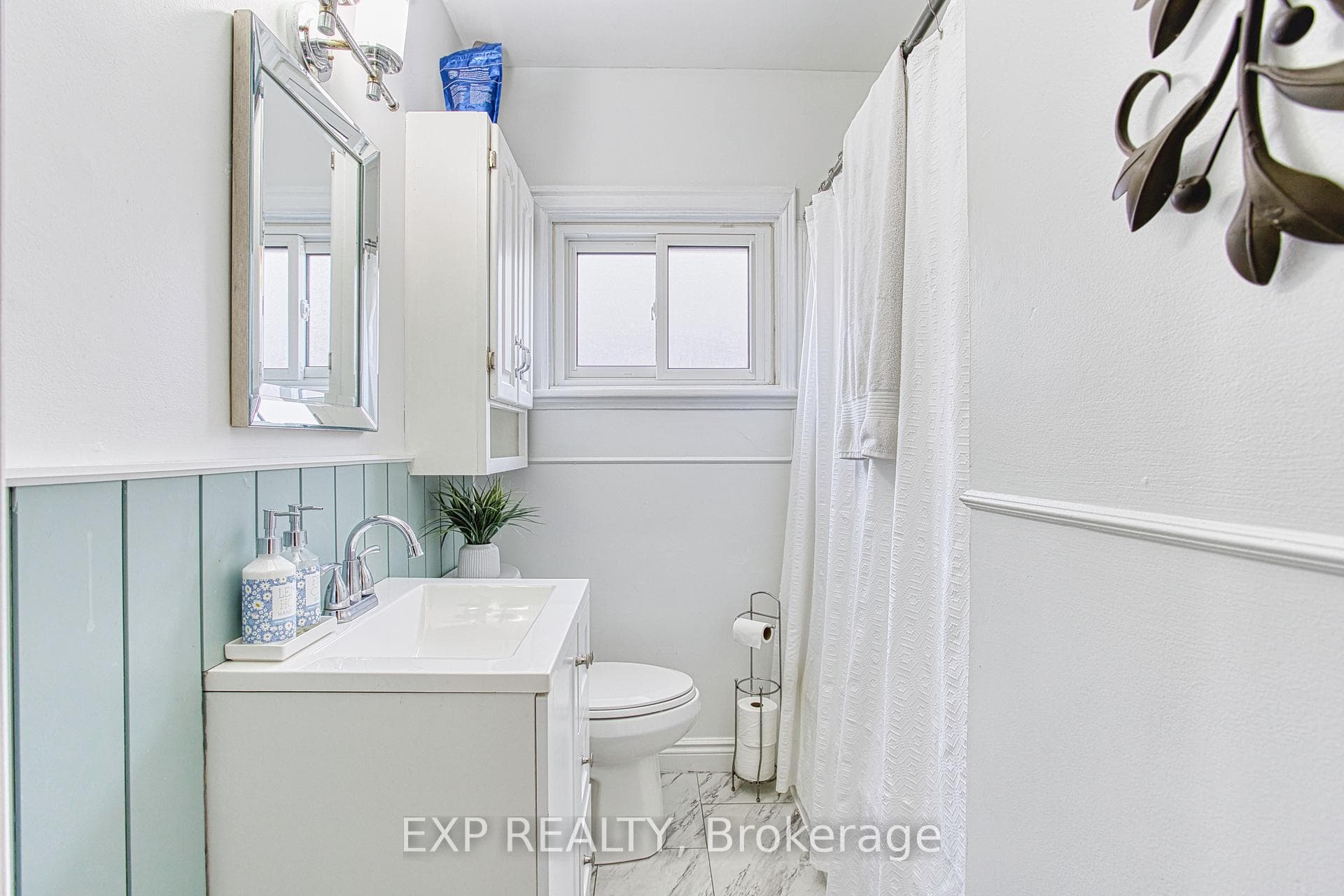 334 St Paul Avenue photo 15