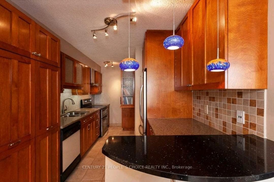 50 Mississauga Valley Boulevard Unit 416 photo 10