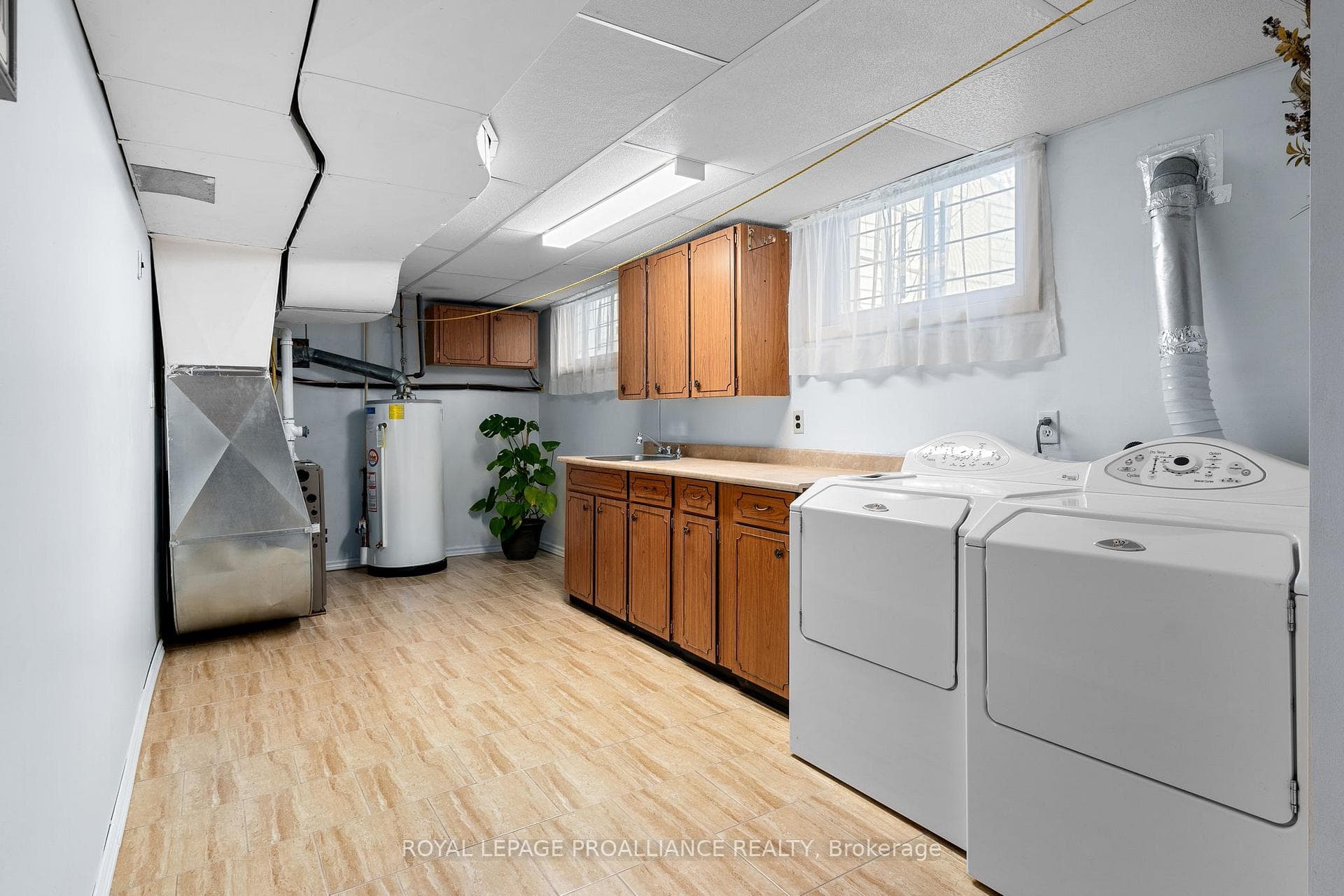 25 KELLER Drive photo 31