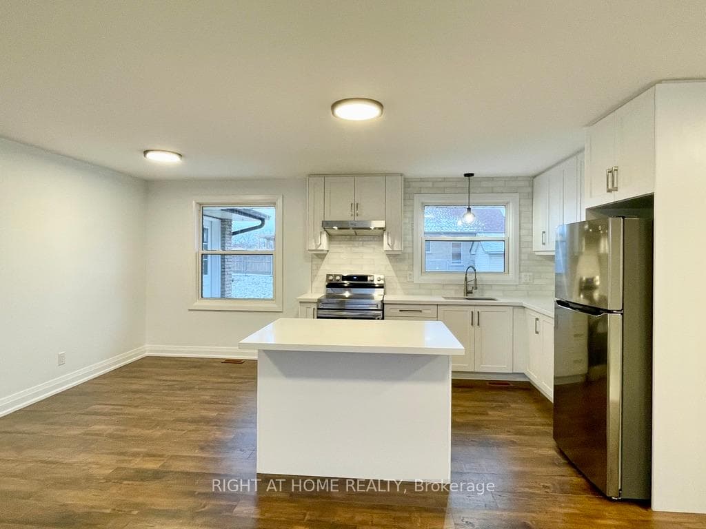 419 Mapleview Drive Unit B photo 7