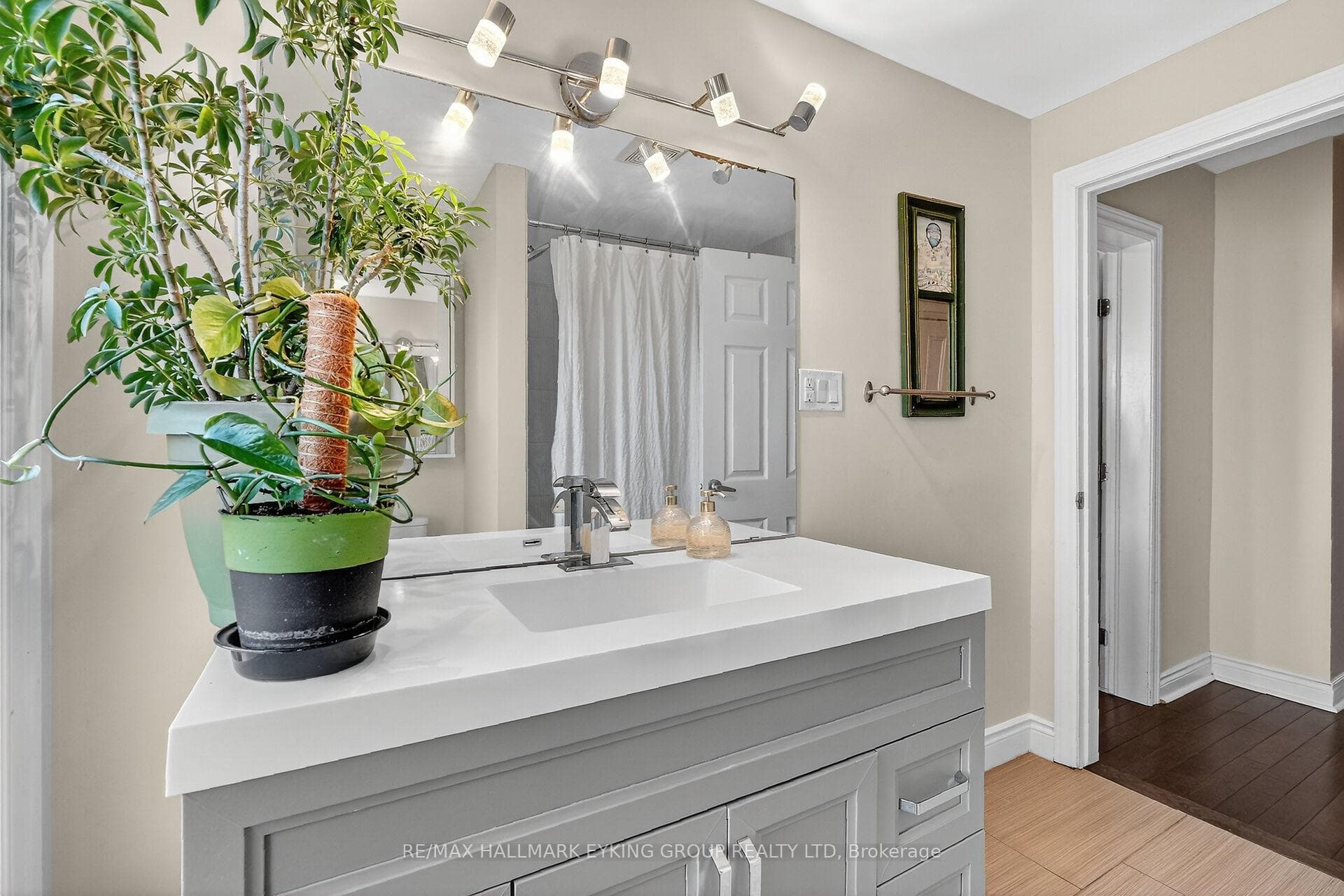 1762 Scott Street photo 42