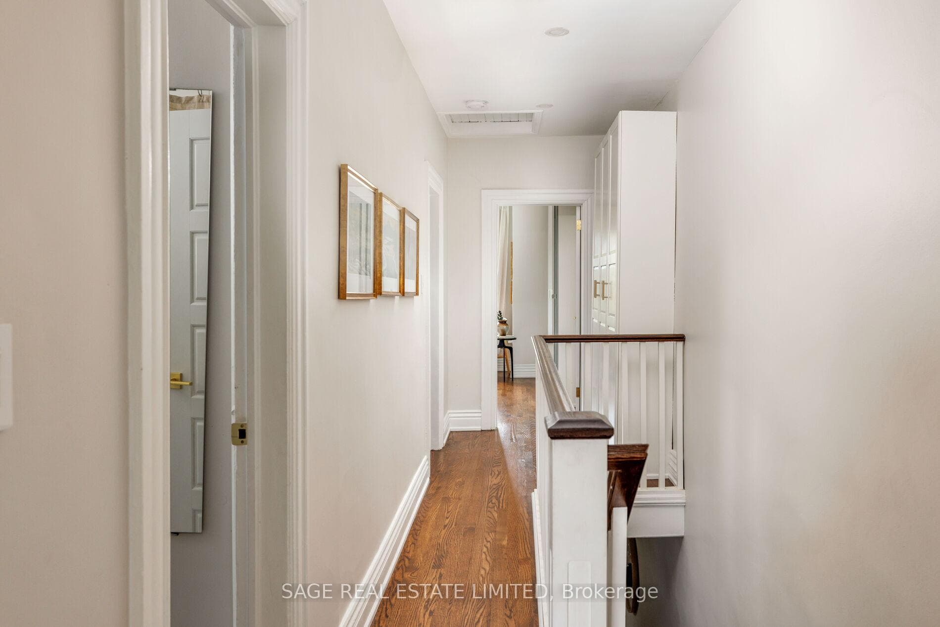 208 Galley Avenue photo 17