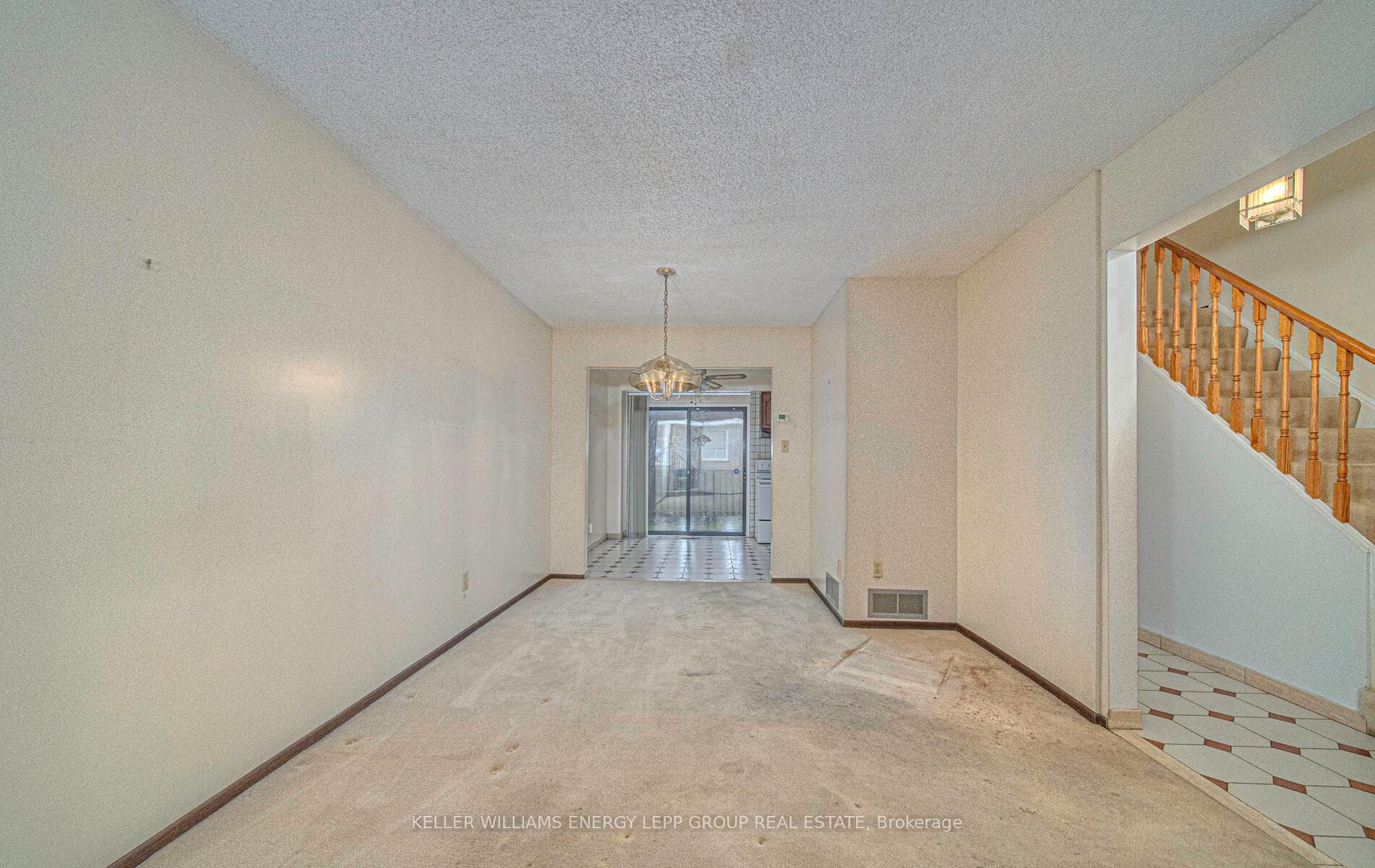 6 Maitland Drive photo 7