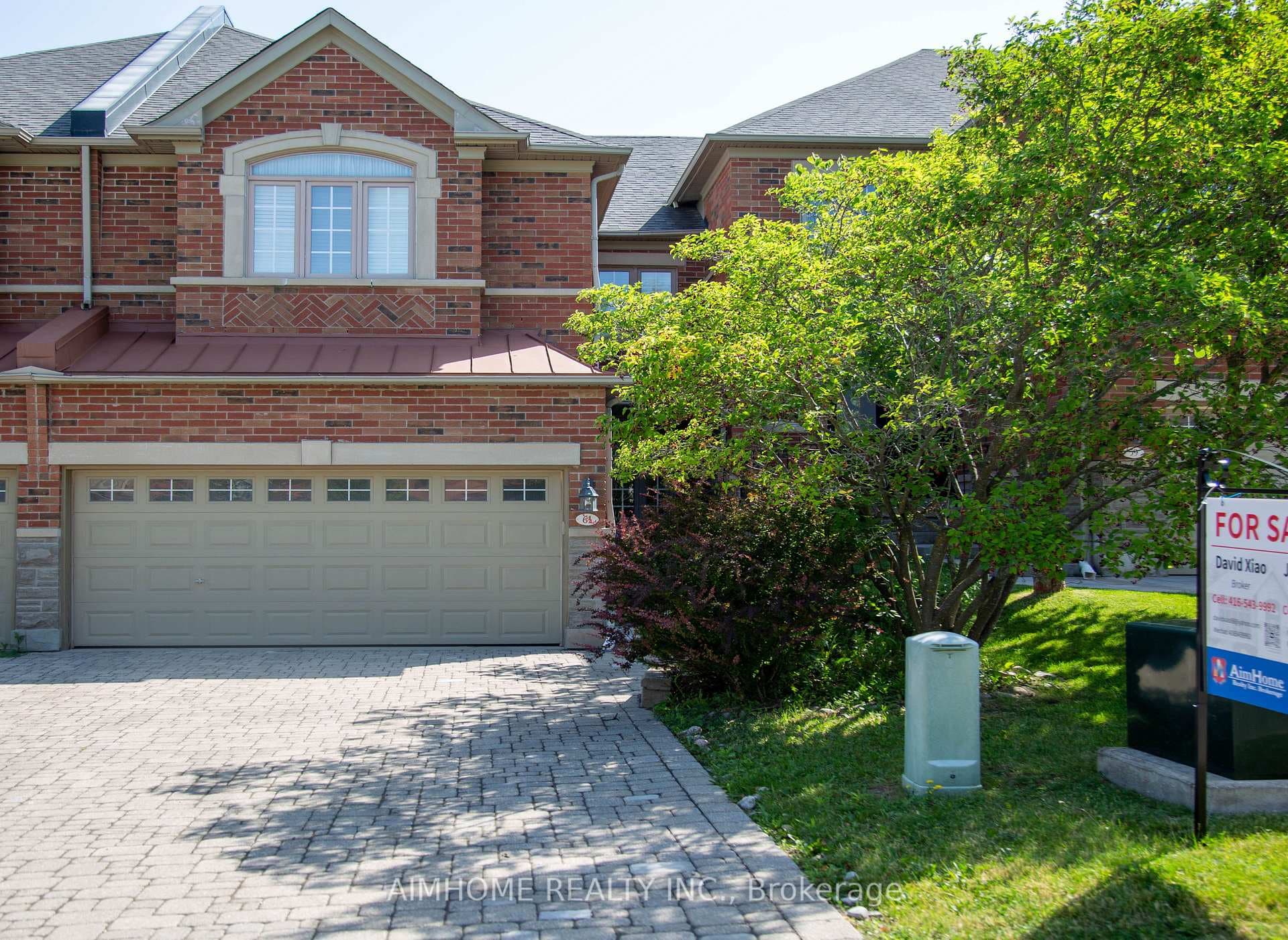 61 Westbury Court photo 1
