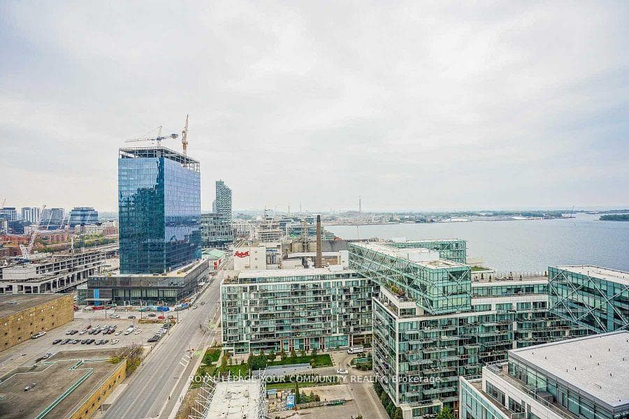 15 Queens Quay Unit 2210 photo 25