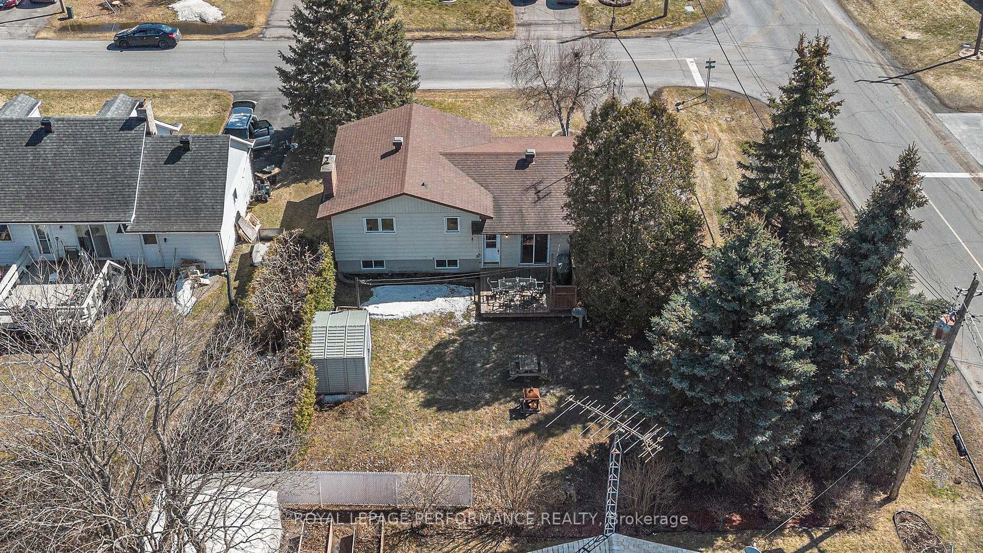 5 Albert Street photo 29