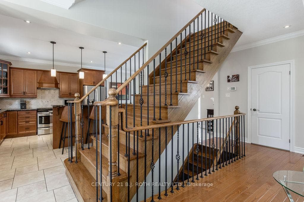 12 Lloyd Cook Drive photo 17